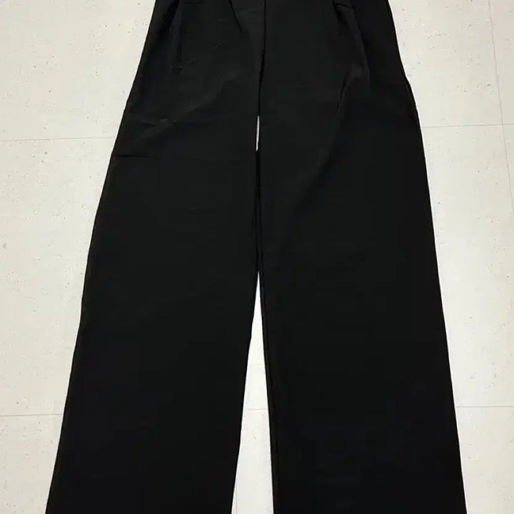 [BUNJANG] Alo Trousers M Size Black / 알로 트라우저 팬츠 M사이즈 팝니다
