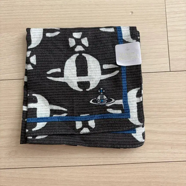 [BUNJANG] Vivienne Westwood Silk Scarf / 비비안웨스트우드 손수건 스카프 폴로
