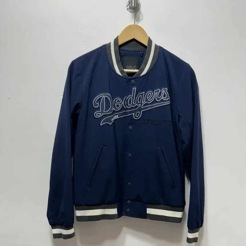 [BUNJANG] MLB Los Angeles Dodgers Navy Baseball Jacket Size S / MLB 다저스 네이비 야구 점퍼 S