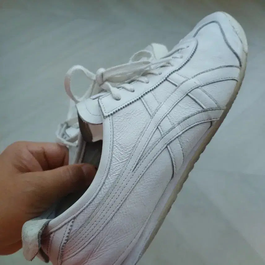 [BUNJANG] Onitsuka Tiger Mexico 66 White Sneakers / 오니츠카타이거  멕시코66 화이트  265