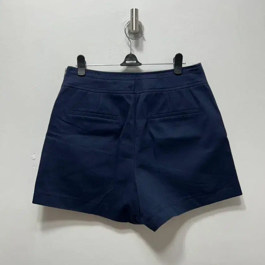 [BUNJANG] DEUEL Navy Button Detail Shorts / 듀엘 네이비 버튼 장식 반바지 숏팬츠 66