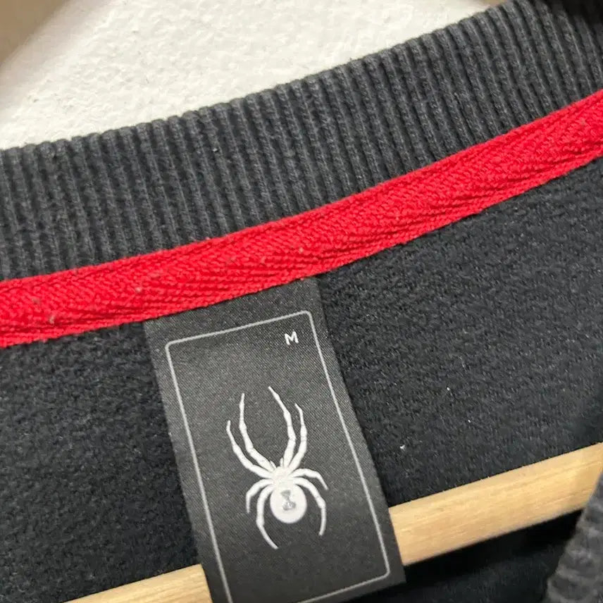 [BUNJANG] Spider Black Fleece Sweatshirt Long Sleeve T-Shirt M / 스파이더 블랙 기모 맨투맨 긴팔티 M