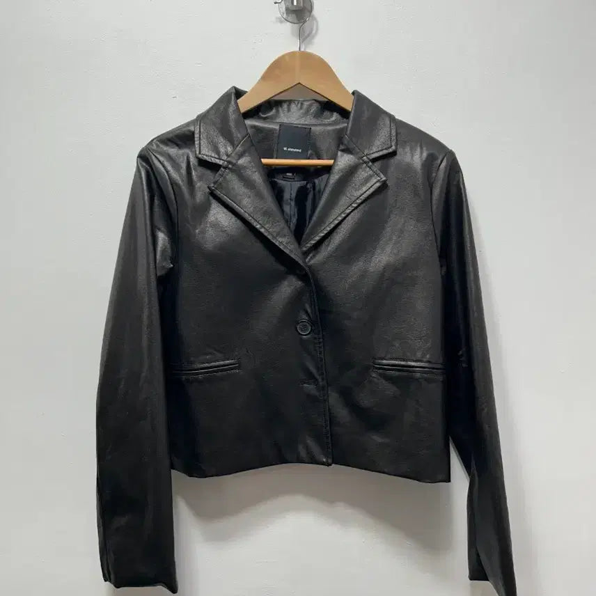 [BUNJANG] W.standard Black Leather Cropped Jacket F / W.standard 블랙 레더 크롭 자켓 F