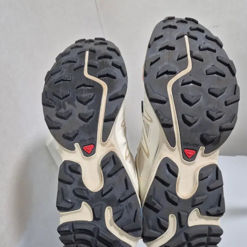 [BUNJANG] Salomon Trail Running Shoes / 살로몬 운동화 280