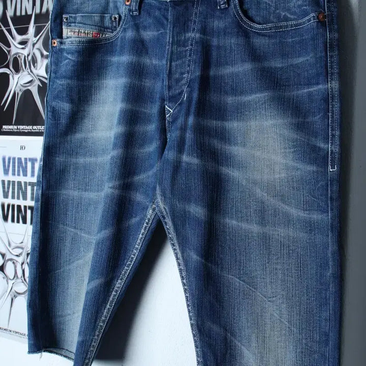 [BUNJANG] Diesel Limited Edition Denim Shorts / (L) 디젤 반바지 팬츠 데님 청 이태리 한정판-256B