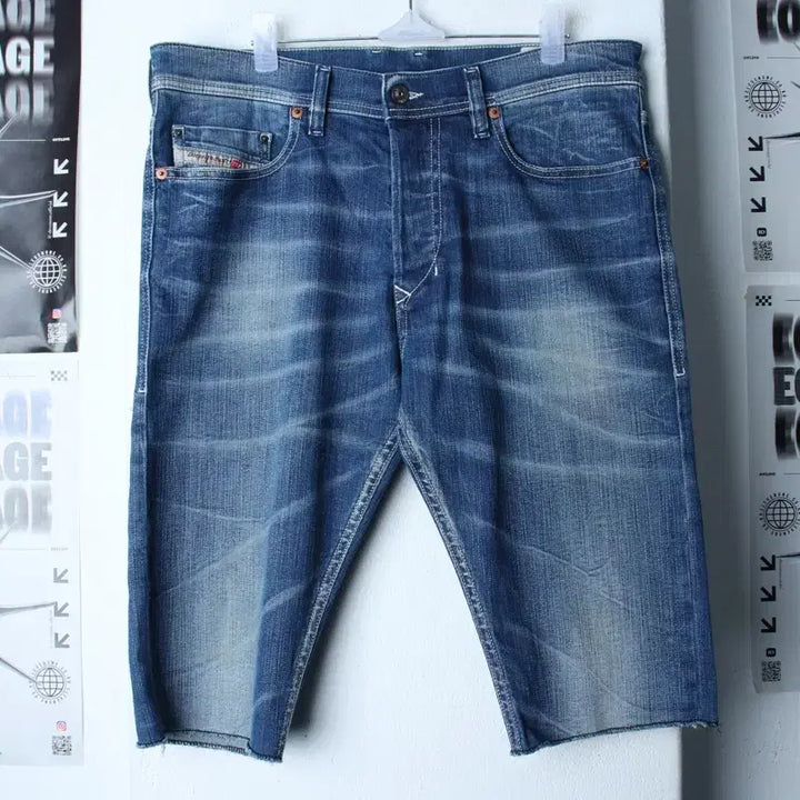 [BUNJANG] Diesel Limited Edition Denim Shorts / (L) 디젤 반바지 팬츠 데님 청 이태리 한정판-256B