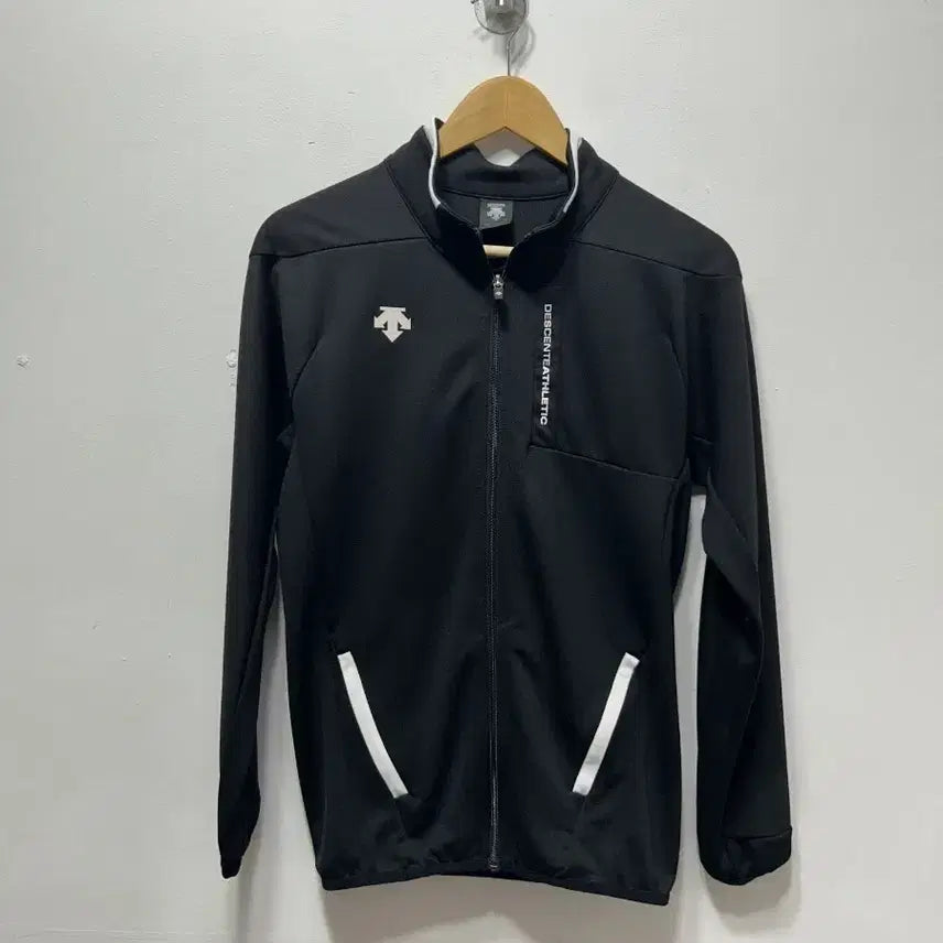 [BUNJANG] Descente Black Athletic Track Jacket M / 데상트 블랙 athletic 트랙 자켓 M