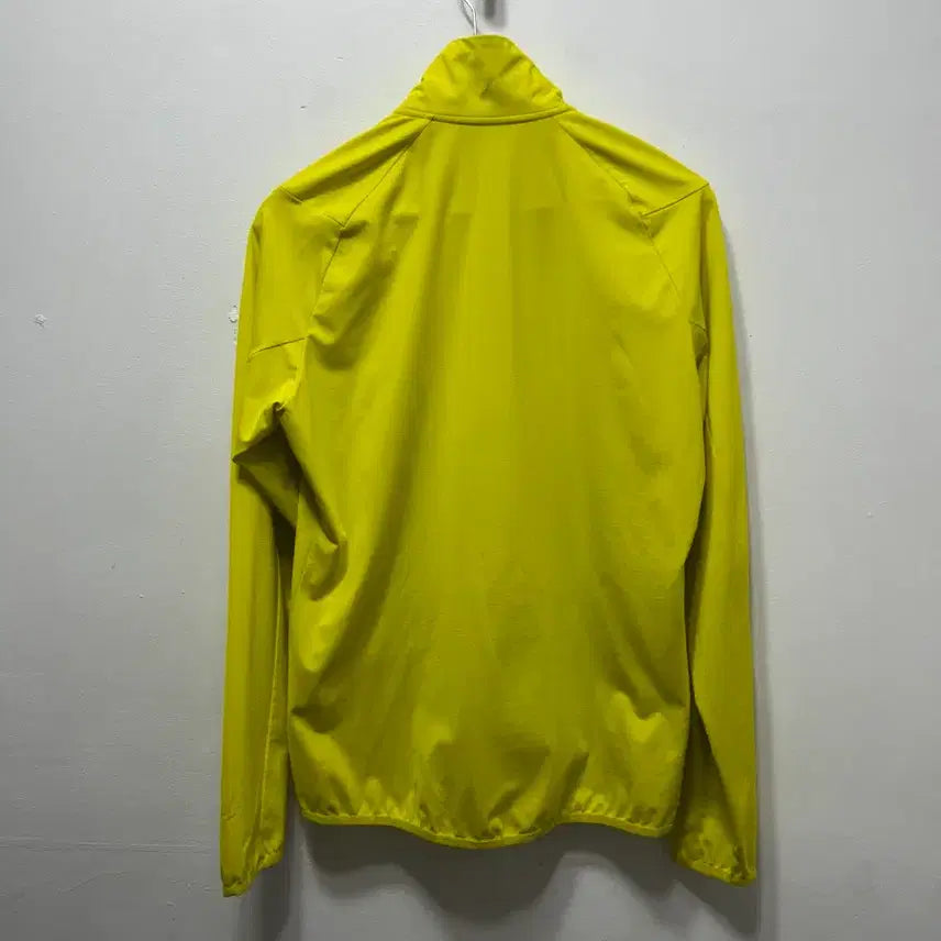 [BUNJANG] Descente Neon Yellow Windbreaker Jacket L / 데상트 형광 옐로우 바람막이 자켓 L
