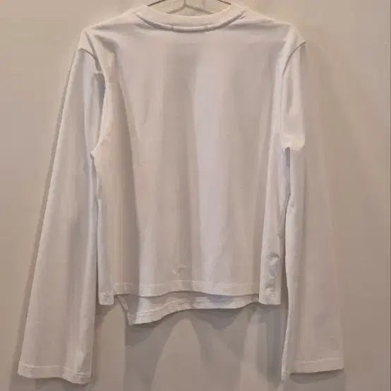 [BUNJANG] Maison Marais White Asymmetrical Long Sleeve T-Shirt / 메종마레 화이트 언발란스 티