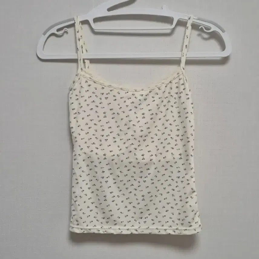 [BUNJANG] Ivory Floral Lace Camisole / 아이보리 꽃무늬 레이스 캡나시