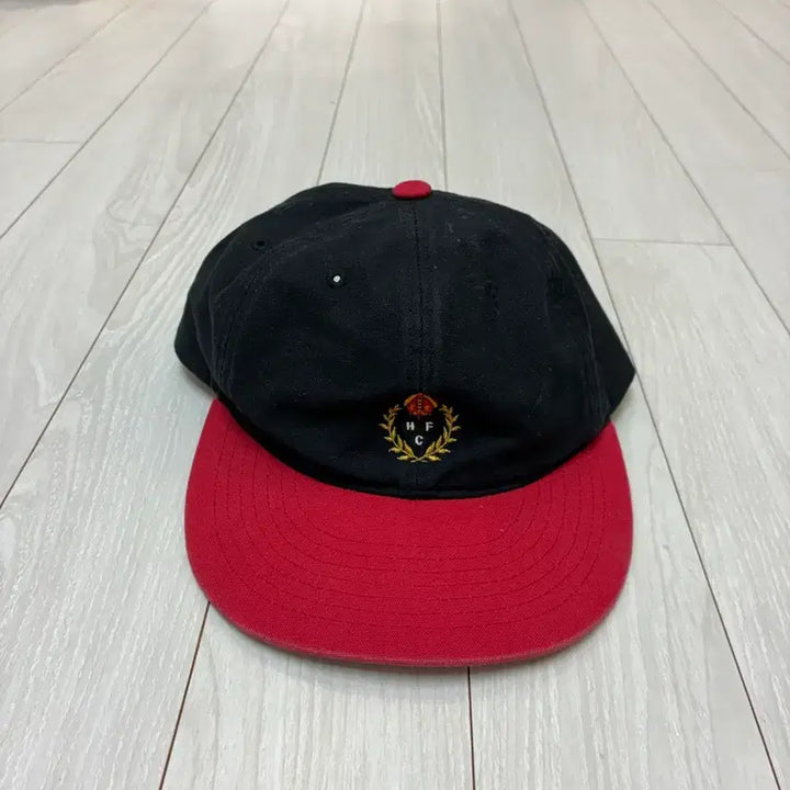 [SOLD OUT] 헤리티지 플로스 모자