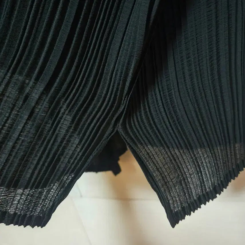 [BUNJANG] Summer Pleated Short Sleeve T-Shirt / 여름 플리츠 반팔