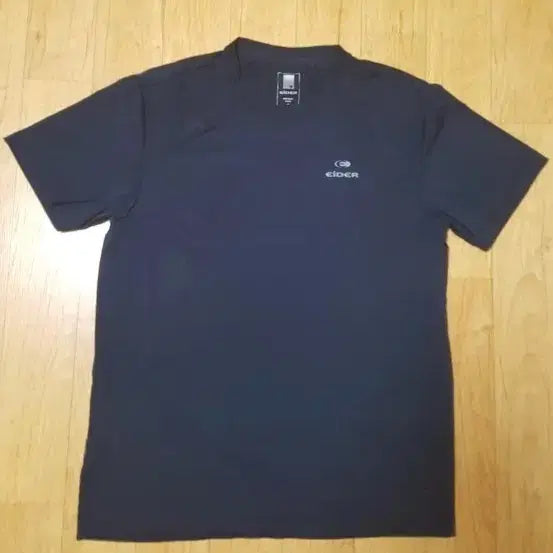 [BUNJANG] Eider Waterproof Cooling Short-Sleeve T-Shirt Navy Size 100 / (정품)아이더 방수 부드럽고 얇은 냉감용 네이비 반팔 스판 티셔츠,100