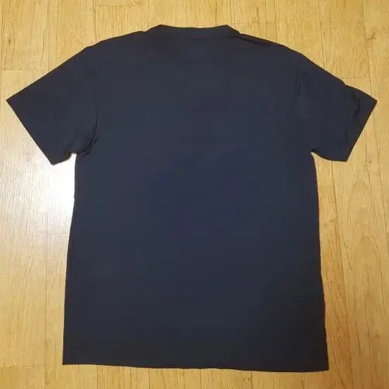 [BUNJANG] Eider Waterproof Cooling Short-Sleeve T-Shirt Navy Size 100 / (정품)아이더 방수 부드럽고 얇은 냉감용 네이비 반팔 스판 티셔츠,100
