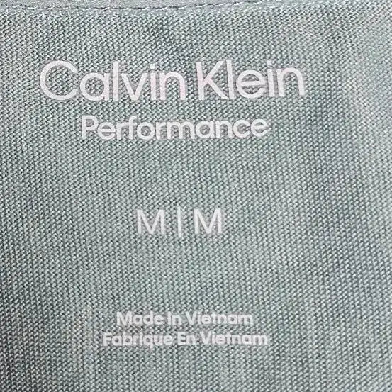 [BUNJANG] Calvin Klein Performance Logo T-Shirt / (정품새옷수준)캘빈클라인 퍼포먼스 로고 반팔티,95, 하늘색,남녀공용
