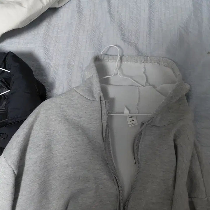 [BUNJANG] Hooded Sweatshirts (Set of 2) / 후드티 두개 팝니다