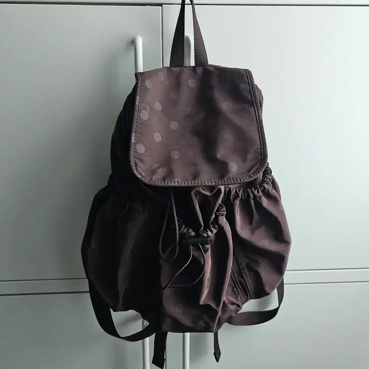 [BUNJANG] Brown Dot Drawstring Backpack / 브라운 도트 드로스트링 백팩