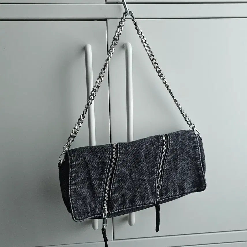 [BUNJANG] Zara Denim Zipper Chain Shoulder Bag Black / 자라 데님 지퍼 체인 숄더백 블랙