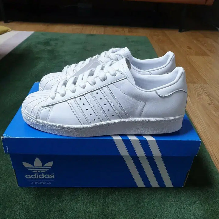 [BUNJANG] Adidas Superstar White Red Point Sneakers (Size 225) / (새상품) 아디다스 슈퍼스타 (225 사이즈) 37,000원