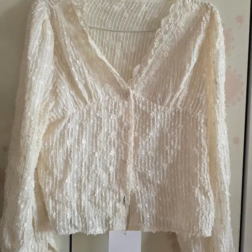[BUNJANG] Minsshop Ivory Lace Blouse / minsshop 레이스 블라우스 아이보리