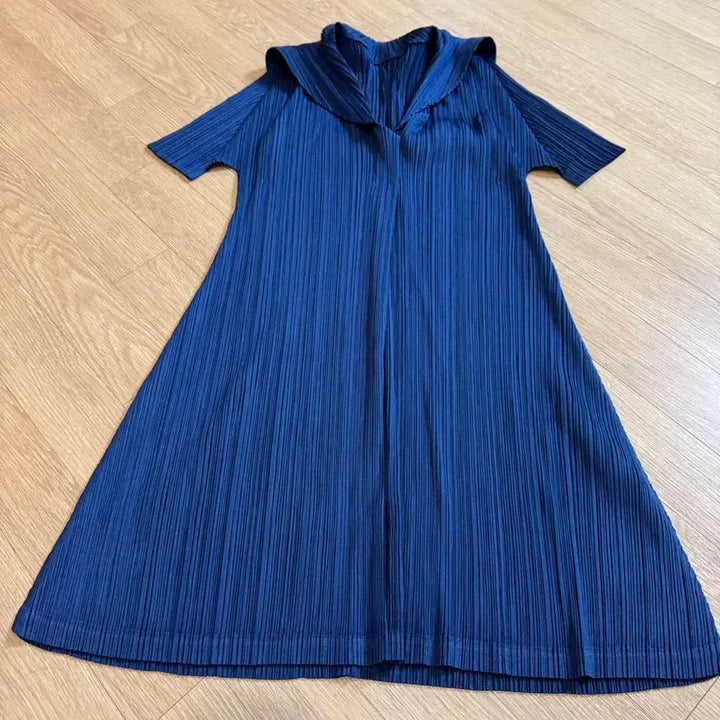 [BUNJANG] Pleats Please Issey Miyake Pleated Dress Navy Size 3 / pleats please 플리츠플리즈 카라 원피스 롱블라우스