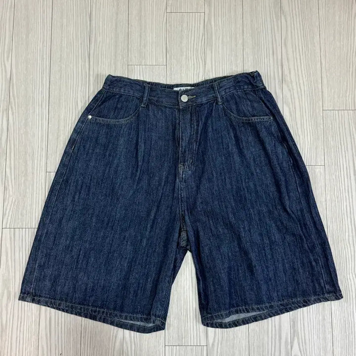 [BUNJANG] Goodlife Works Indigo Denim Bermuda Shorts XL / 굿라이프 웍스 데님 숏팬츠 반바지 xl 컨디션s급 인디고