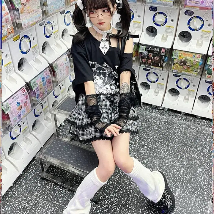 [BUNJANG] Gothic Off-Shoulder Short-Sleeve T-Shirt with Ribbon / 지뢰계 고딕 오프숄더 리본 반팔티셔츠 펑크 중브 서브걸쳐고스로리y2k