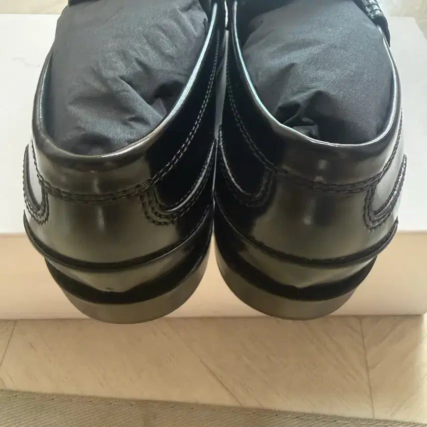[BUNJANG] Fendi Penny Loafers Size 38 (US 7.5) / 펜디 페니로퍼 38(245)사이즈 새상품 팝니다