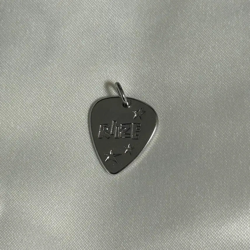[BUNJANG] RIIZE Pop-up On The Scene Peak Charm Necklace Keychain Star / 라이즈 팝업 온더싱스트리트 피크 참 챰 목걸이 키링 별