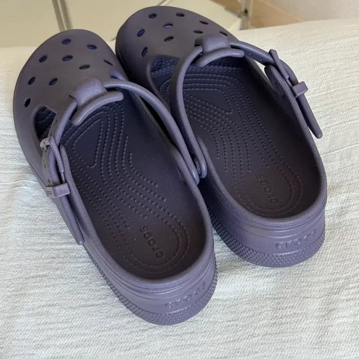 [BUNJANG] Crocs Mary Jane Purple Shoes / 크록스 메리제인 235 (240신으면 맞음)