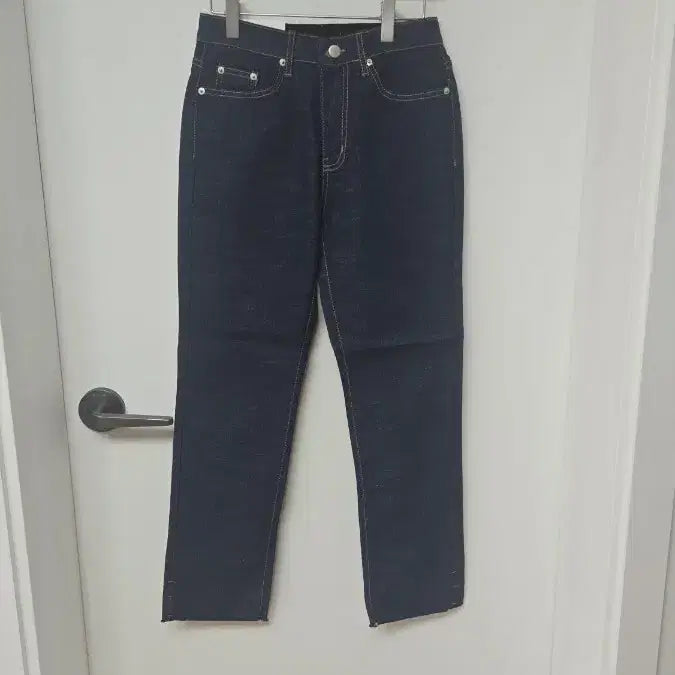 [BUNJANG] Denim Cut-off Hem Jeans Size M / M싸이즈 03 허리안쪽밴딩 밑단커팅 데님