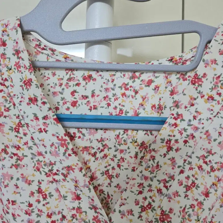 [BUNJANG] Floral Print Long Dress with Waist Tie / 잔꽃무늬 롱 원피스 허리끈 free