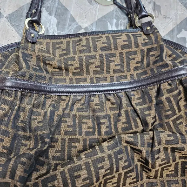 [BUNJANG] Fendi FF Logo Tote Bag Brown / 펜디 FF 로고 토트백 브라운