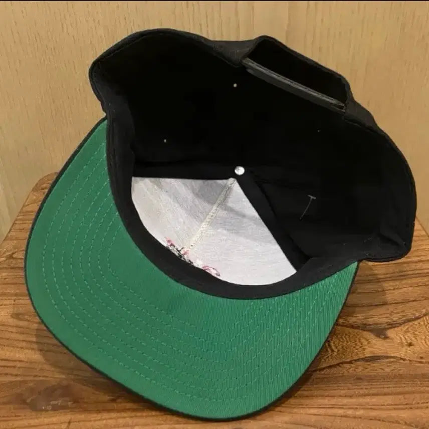[BUNJANG] XLARGE x Delicious Vinyl Pizza Cap Snapback / XLARGE 엑스라지 x 딜리셔스바이닐 협업 피자 캡 모자 스냅백