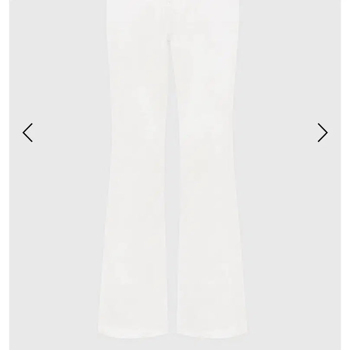 [BUNJANG] ASANG Victoria Flared Denim White / ASANG 아상 Victoria Flared Denim White (L)