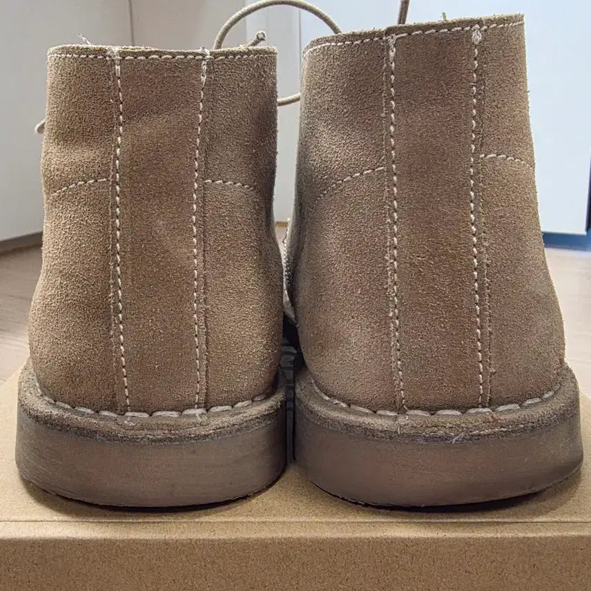 [BUNJANG] Loake Sahara Desert Boots Tan UK 7.5 / 로크 사하라 데저트 부츠 탄 UK7.5