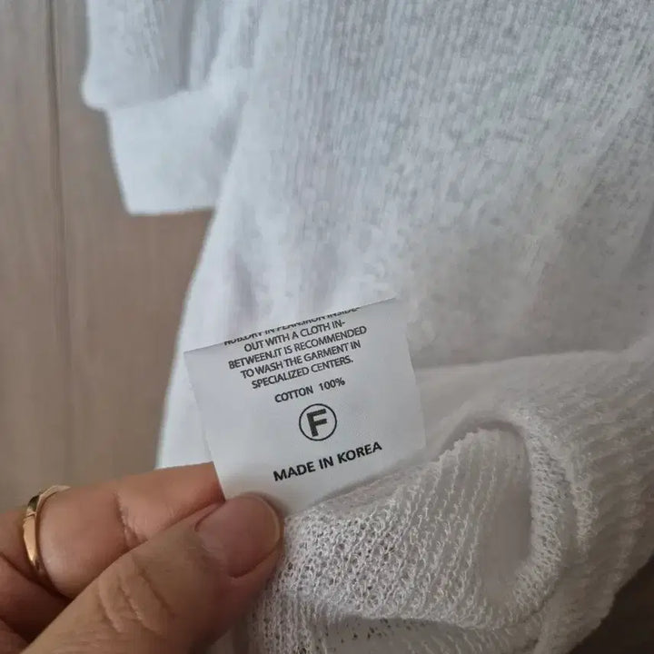 [BUNJANG] White Puff Short Sleeve Blouse / 화이트 퍼프 반팔 블라우스