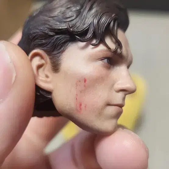 [BUNJANG] Hot Toys Tom Holland Battle Damage Custom Figure / 핫토이. 톰홀랜드 헤드  배틀데미지