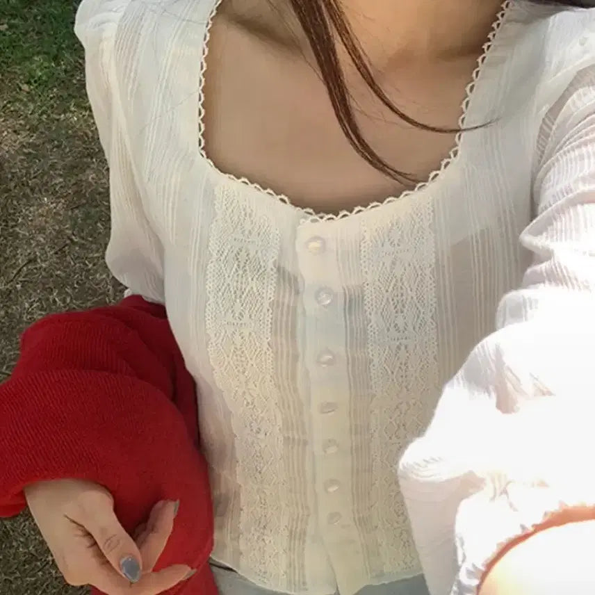 [BUNJANG] Real Coco Bullet Lace Blouse / (새상품)리얼코코 블릿 레이스 블라우스