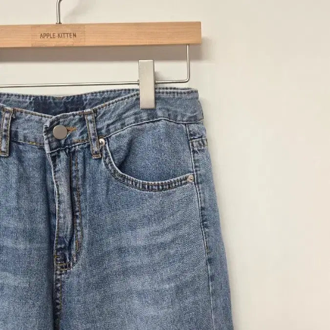 [BUNJANG] M Size Soft Cut Hem Denim Jeans / M싸이즈 부들 밑단커팅 데님