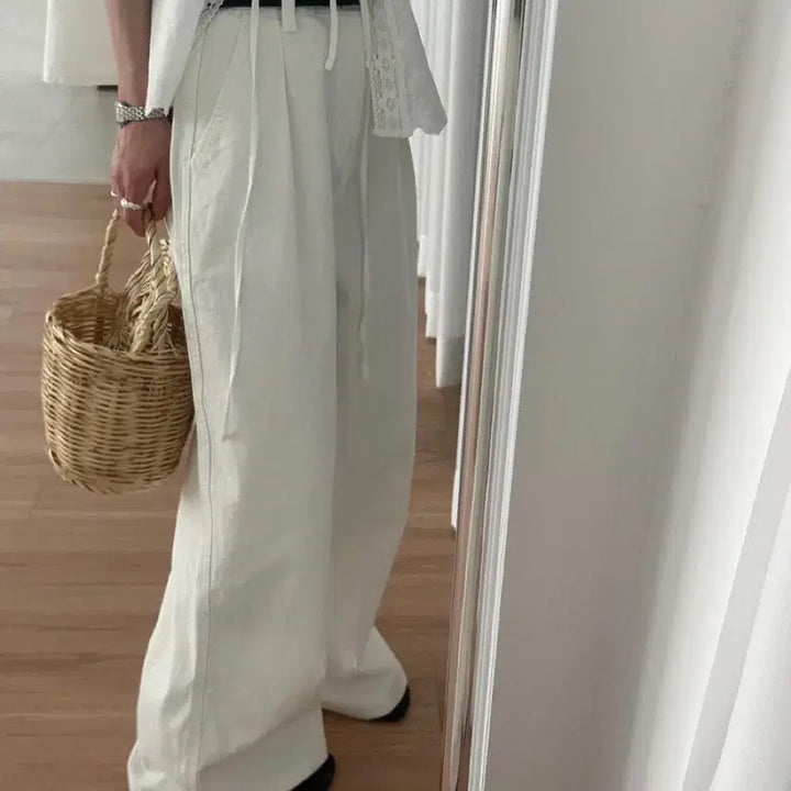 [BUNJANG] UINCEUS Lopatt Summer Pleated Long Wide Pants (Ivory, Size S) / 유인어스 로팻 여름 핀턱 롱 와이드 팬츠 (S)