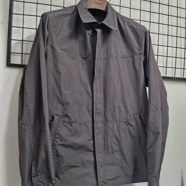 [BUNJANG] Hazzys Collar Windbreaker Jacket Size 100L / 100L 헤지스 카라 바람막이 자켓.