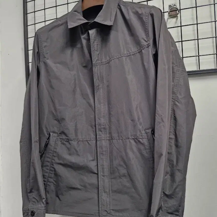 [BUNJANG] Hazzys Collar Windbreaker Jacket Size 100L / 100L 헤지스 카라 바람막이 자켓.