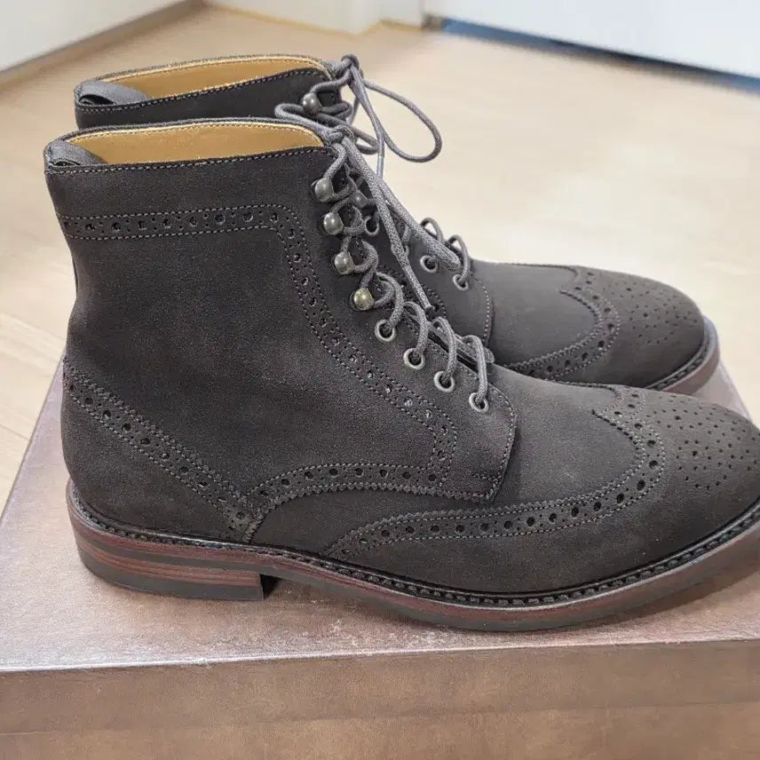 [BUNJANG] Berwick 322 Suede Boots UK8 / 버윅 322 스웨이드 부츠 UK8