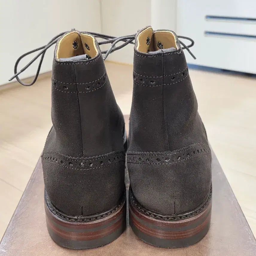 [BUNJANG] Berwick 322 Suede Boots UK8 / 버윅 322 스웨이드 부츠 UK8