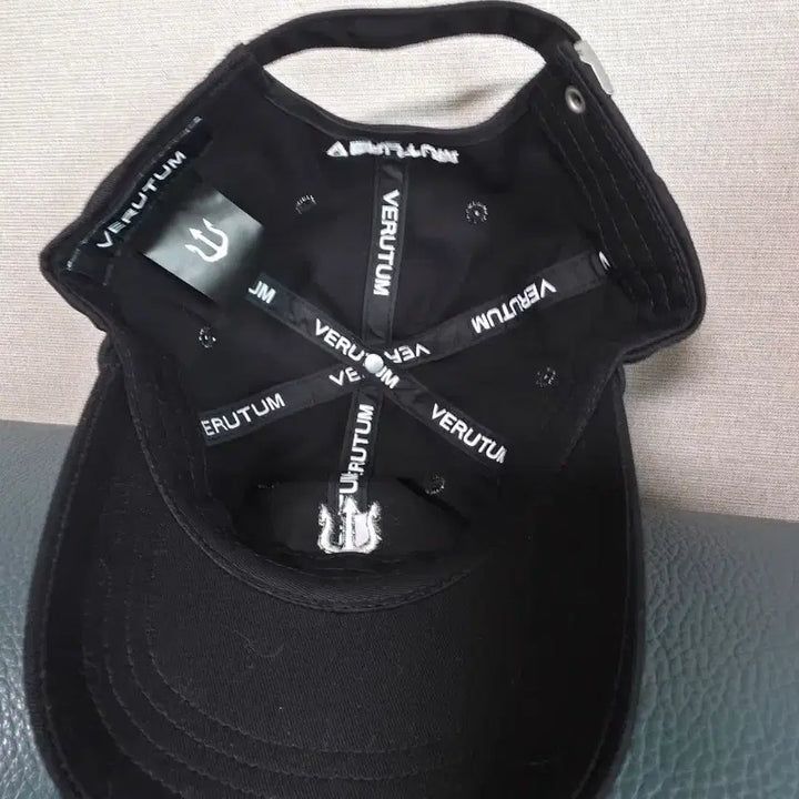 [SOLD OUT] 베르툼 모자