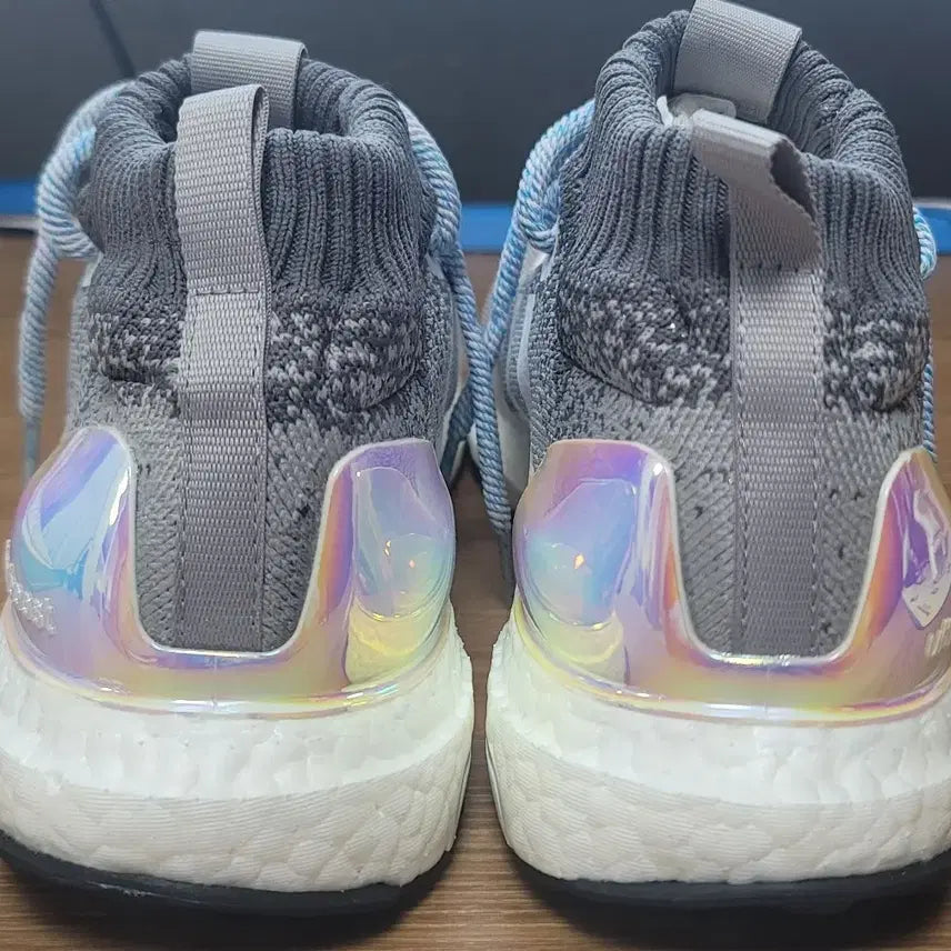 [BUNJANG] Adidas Ultraboost Mid EE3732 Unused / 아디다스 울트라부스트 미드 EE3732 미사용 (홍콩구매)