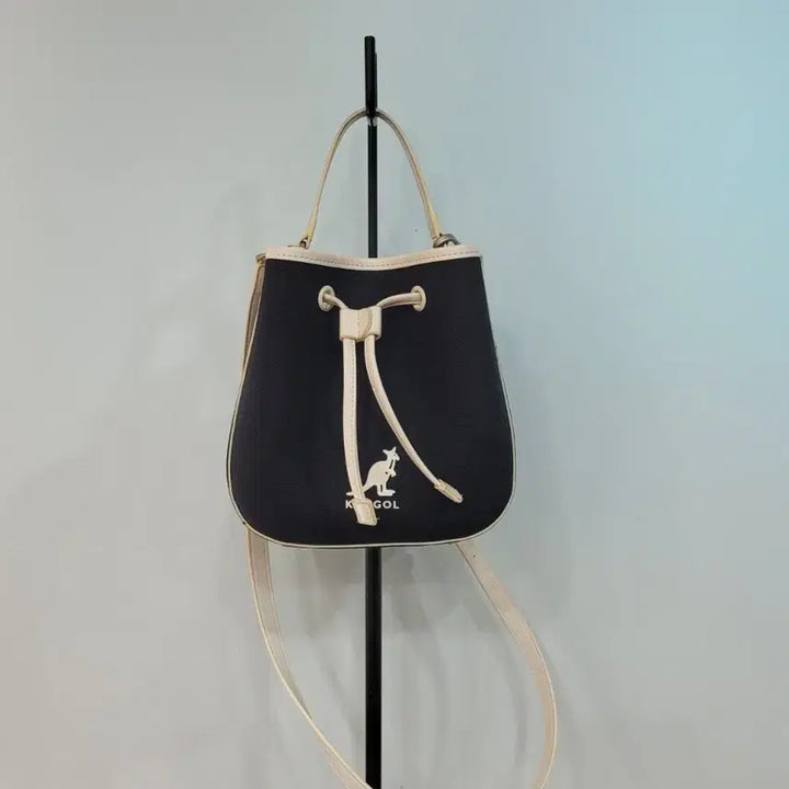 [BUNJANG] Kangol Duo Canvas Bucket Bag Black / 캉골 듀오 캔버스 버킷백 블랙