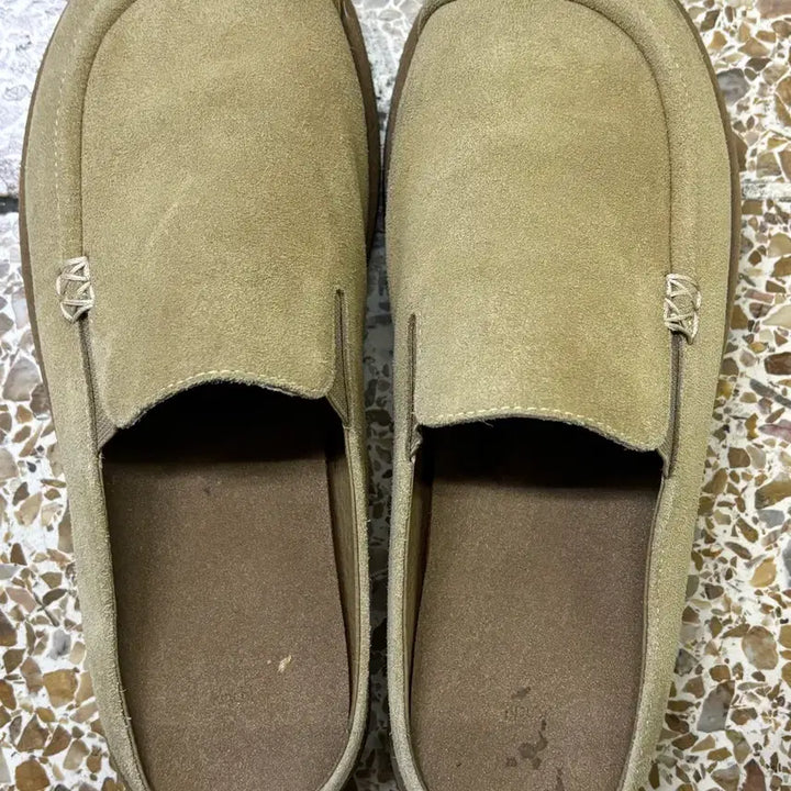 [BUNJANG] Kinch Suede Mules / 킨치 스웨이드 뮬