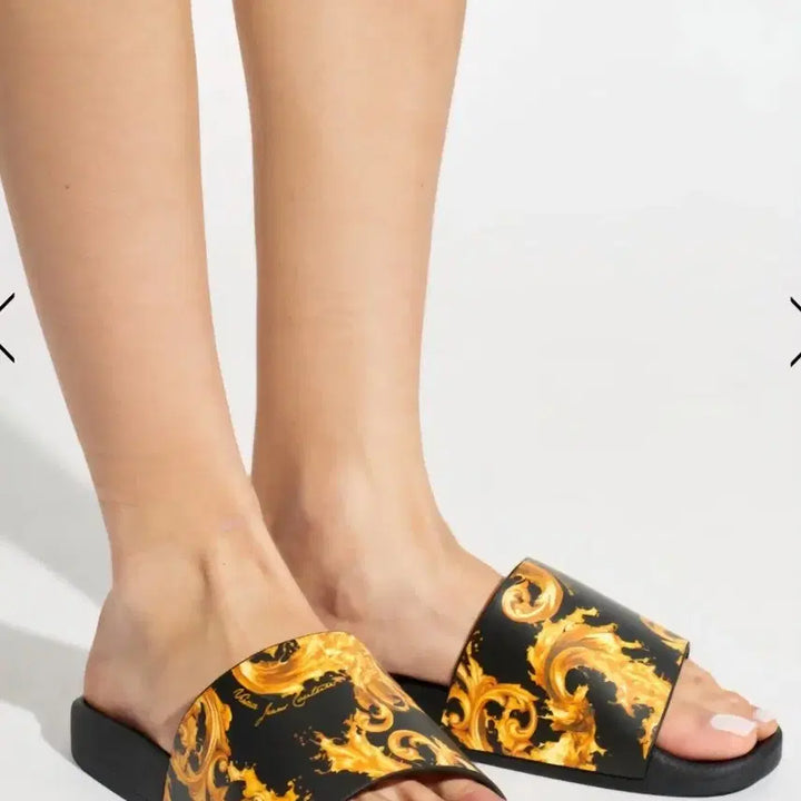 [BUNJANG] Versace Jeans Couture Baroque Pattern Sliders / (남녀공용 새제품)베르사체 꾸뛰르 슬라이더 36~40
